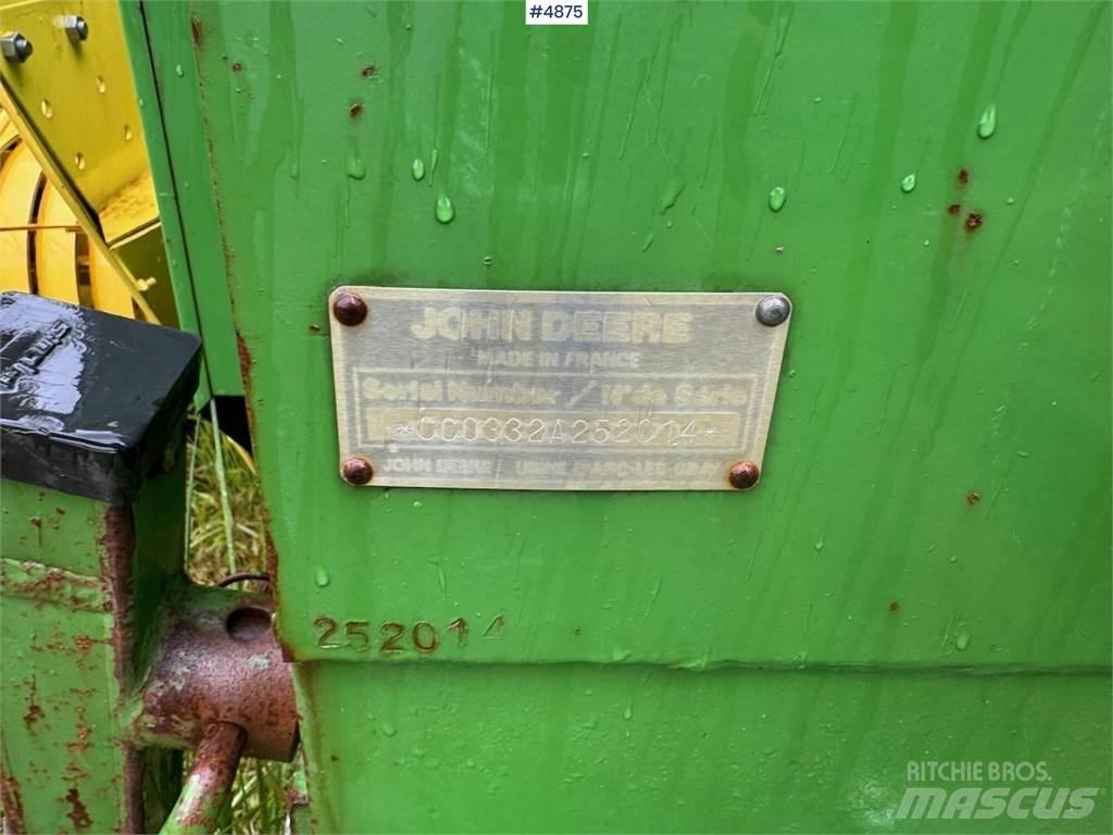 John Deere 332 A 其他根茎作物收获机械
