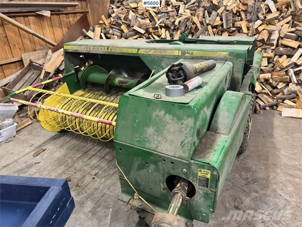 John Deere 342 其他根茎作物收获机械