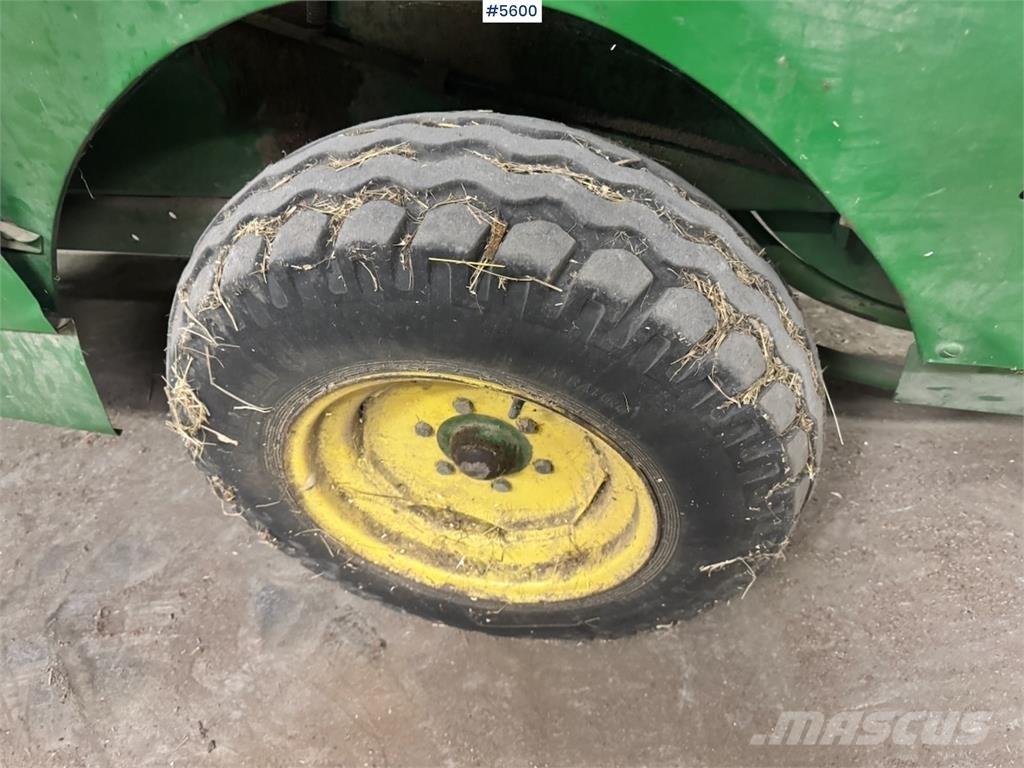 John Deere 342 其他根茎作物收获机械