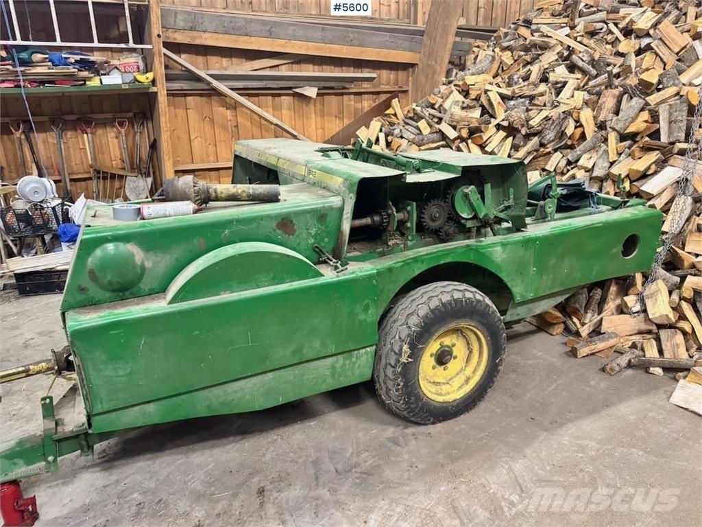 John Deere 342 其他根茎作物收获机械