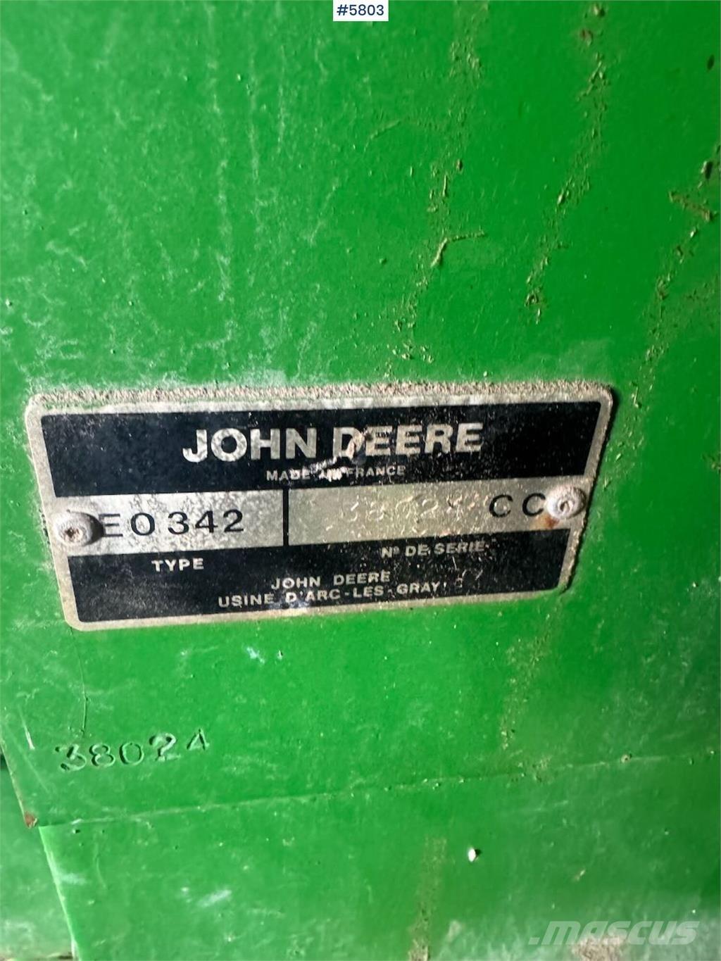 John Deere 342 其他根茎作物收获机械