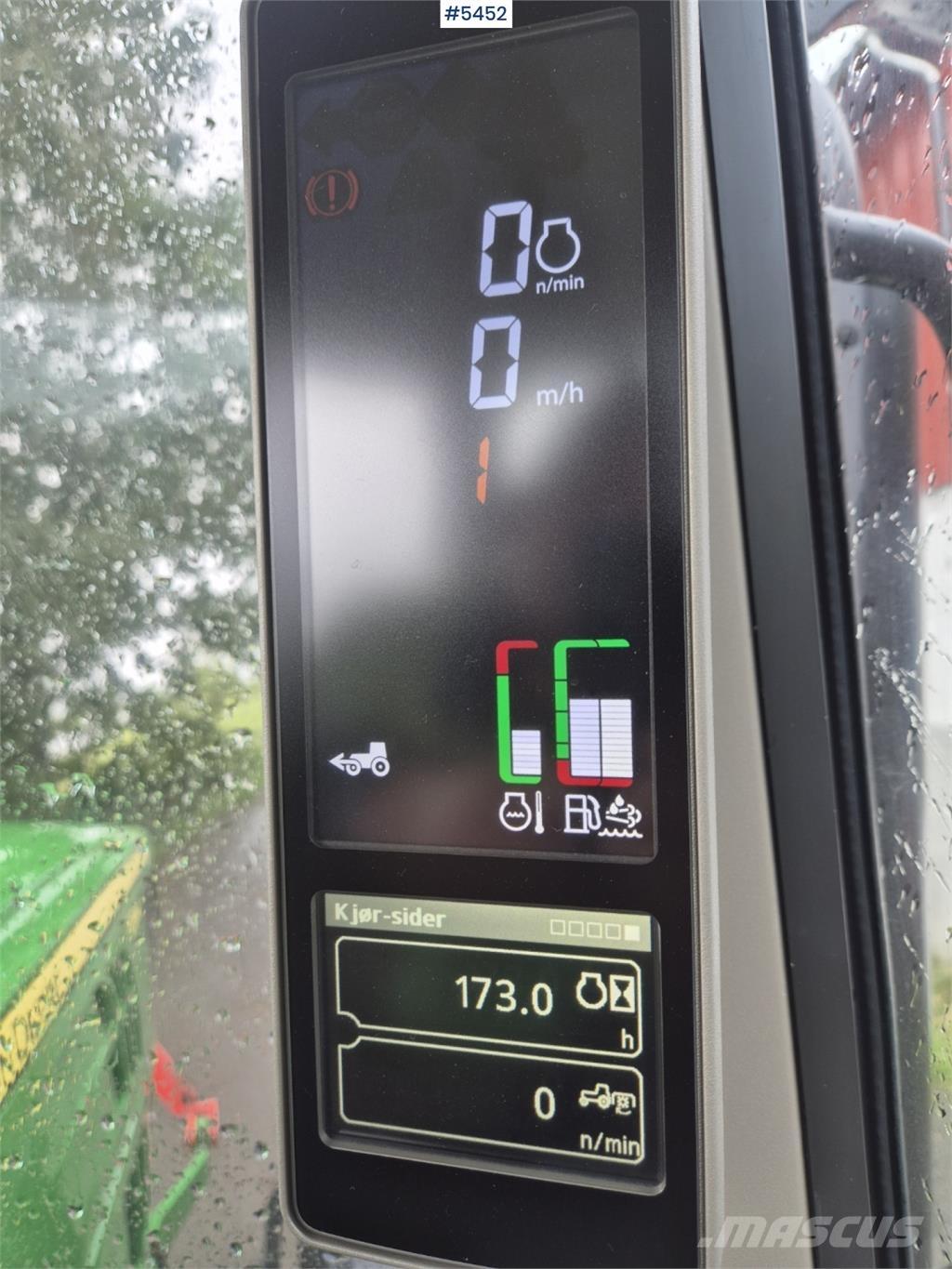 John Deere 6155M 拖拉机/农用车