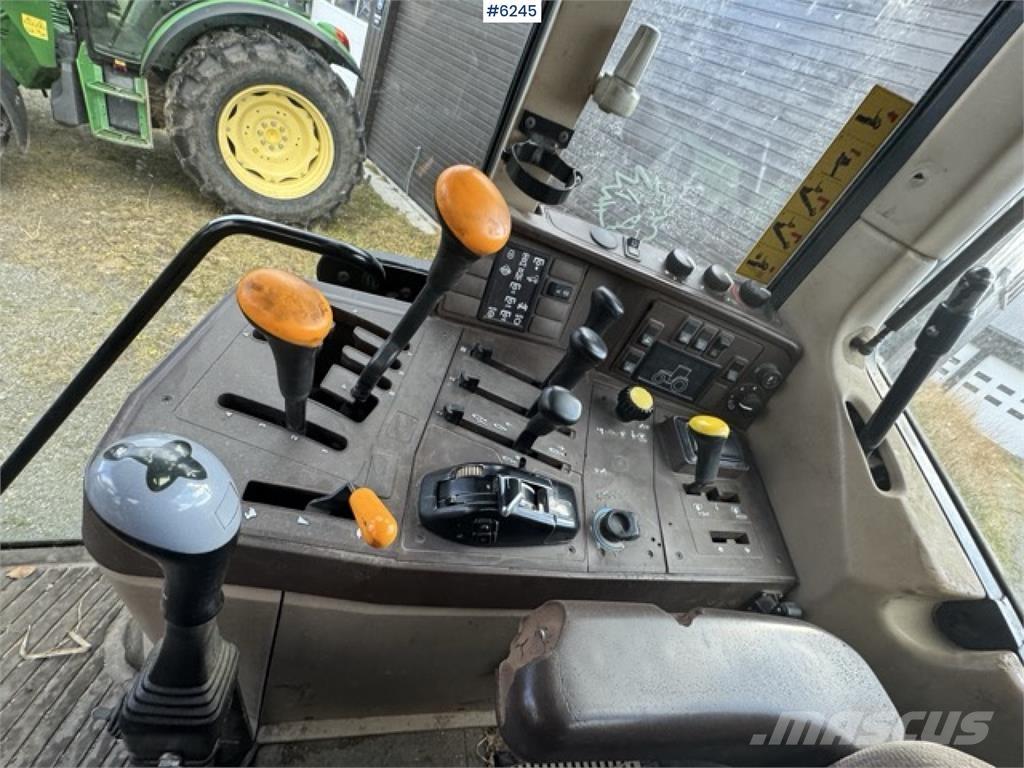 John Deere 6310 拖拉机/农用车