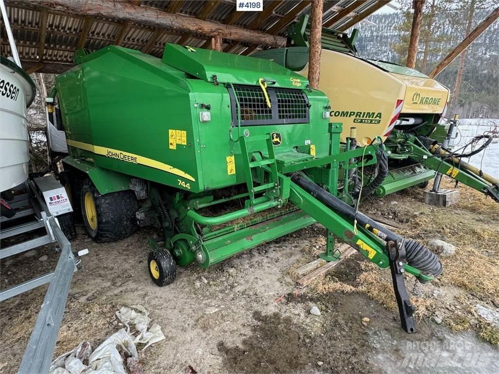John Deere 744H 其他根茎作物收获机械