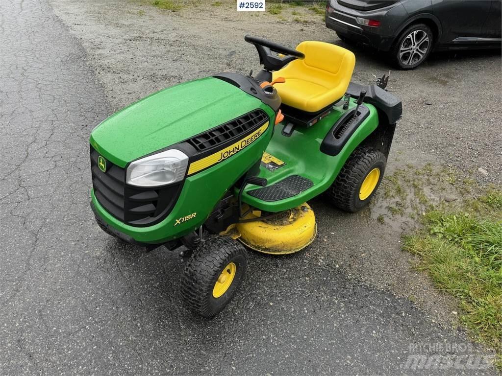 John Deere X115R 拖拉机/农用车