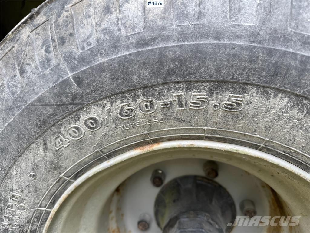 Junkkari J90 粮食车