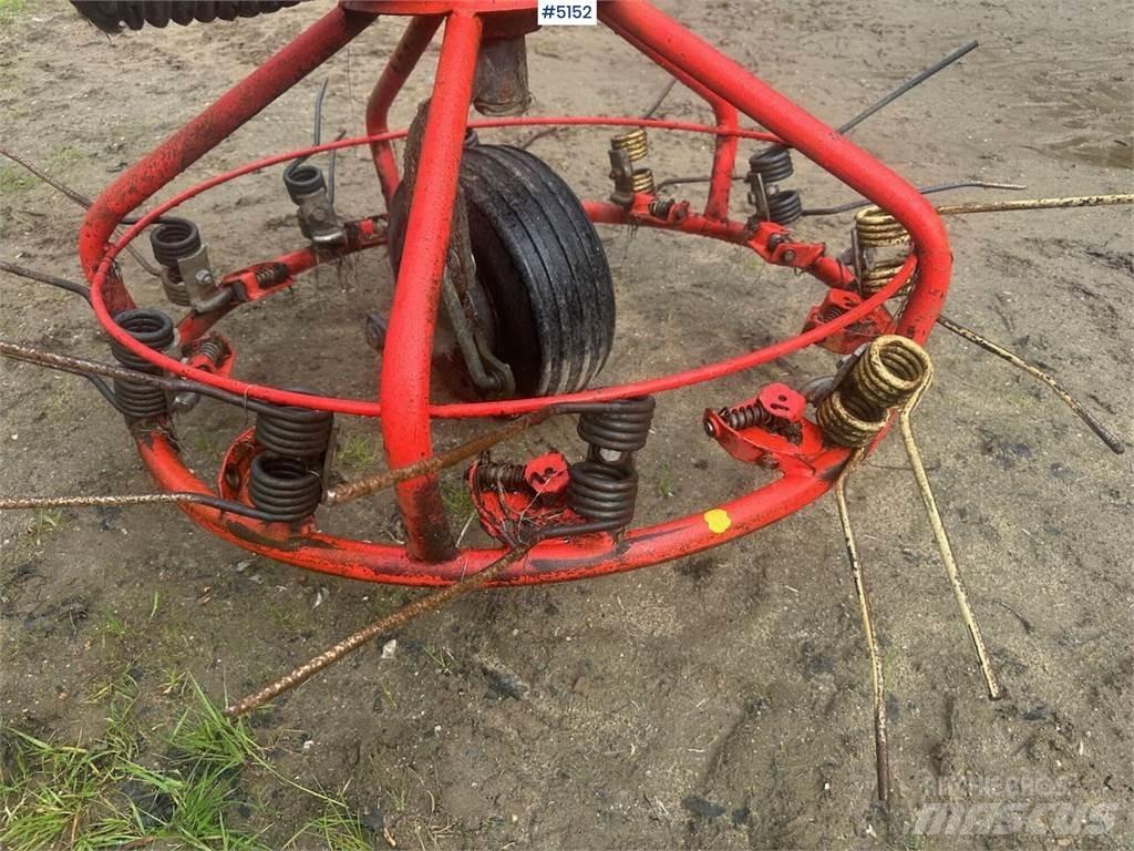 Kuhn Haybob 360 其他根茎作物收获机械