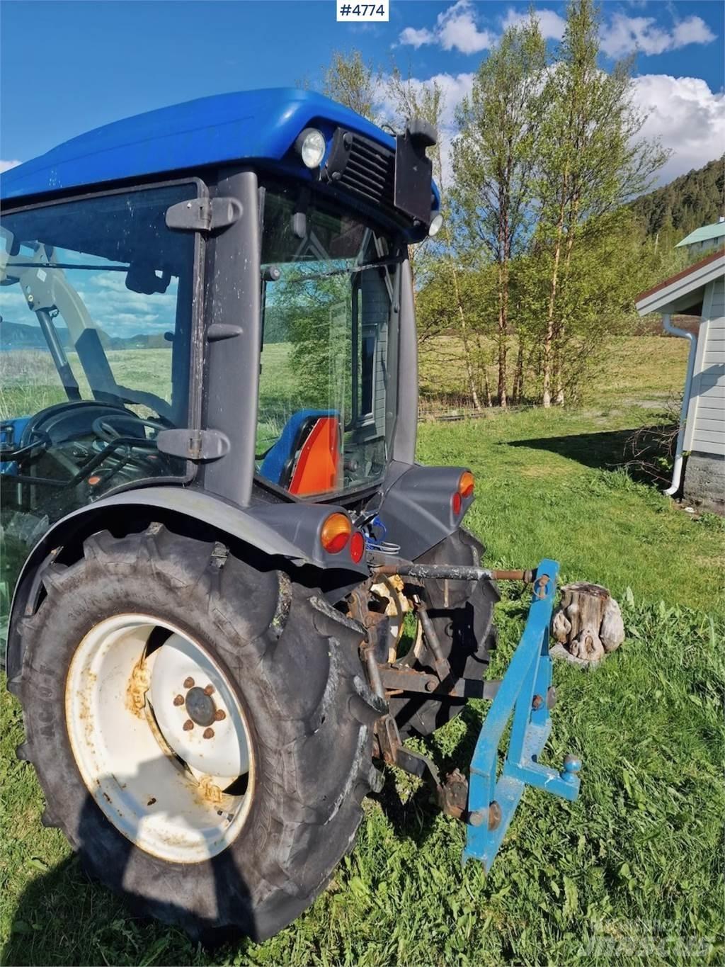New Holland T3020 拖拉机/农用车
