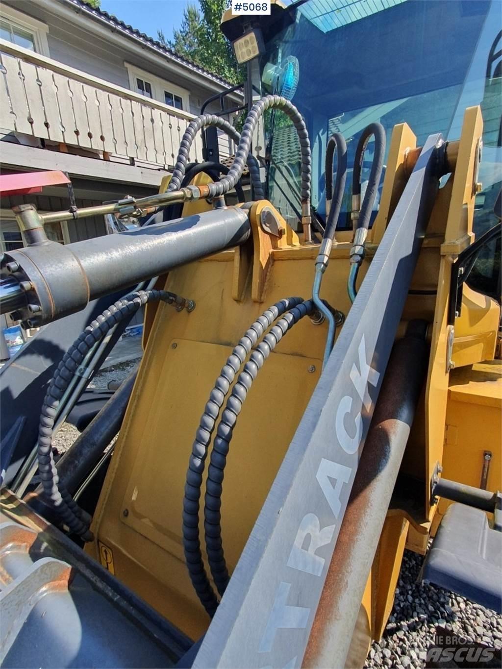 Powertrack L36 轮式装载机