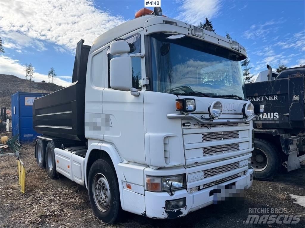 Scania 144G 厢式货车