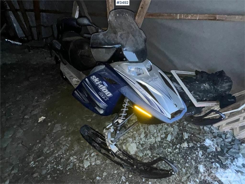 Ski-doo GTX 沙滩车
