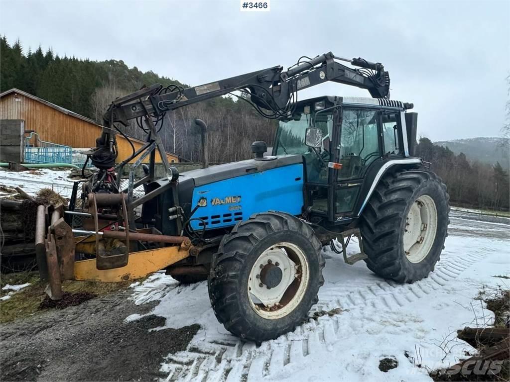 Valmet 8100 拖拉机/农用车