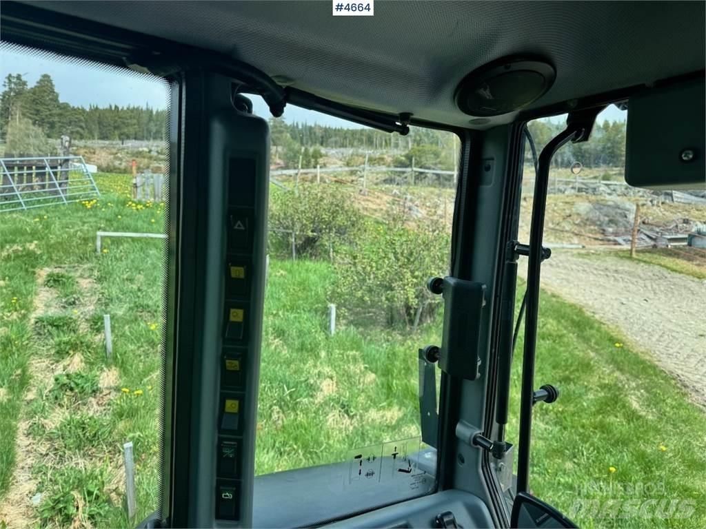 Valtra A85-4 拖拉机/农用车