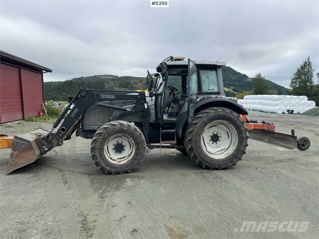Valtra M120-4 拖拉机/农用车