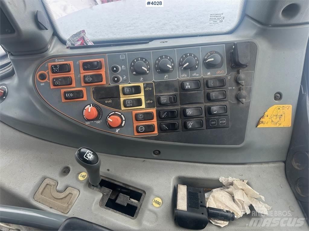Valtra N122 拖拉机/农用车