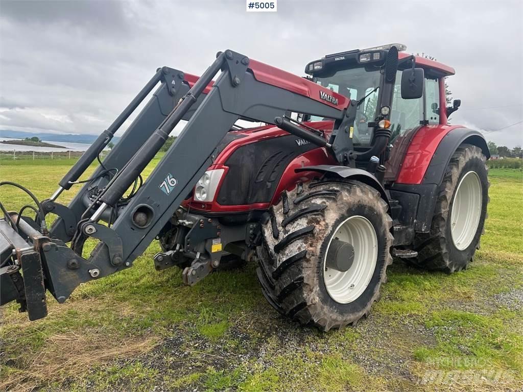 Valtra T213 拖拉机/农用车