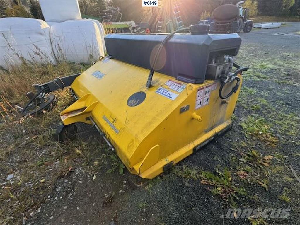 Vama Frontkost 牵引式喷雾机