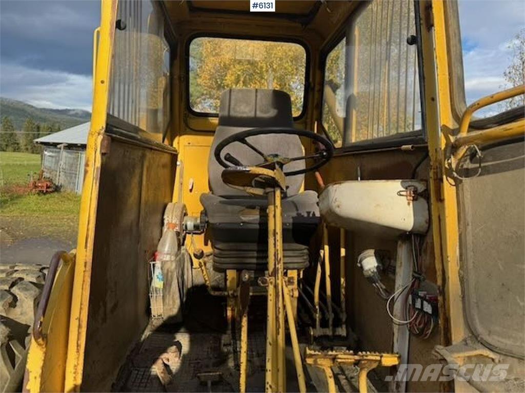 Volvo BM LM 620 多功能装载机