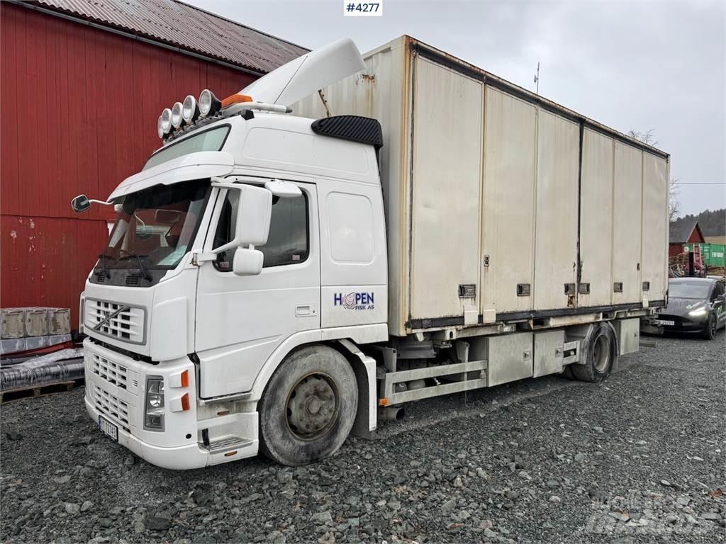 Volvo FM9 厢式货车