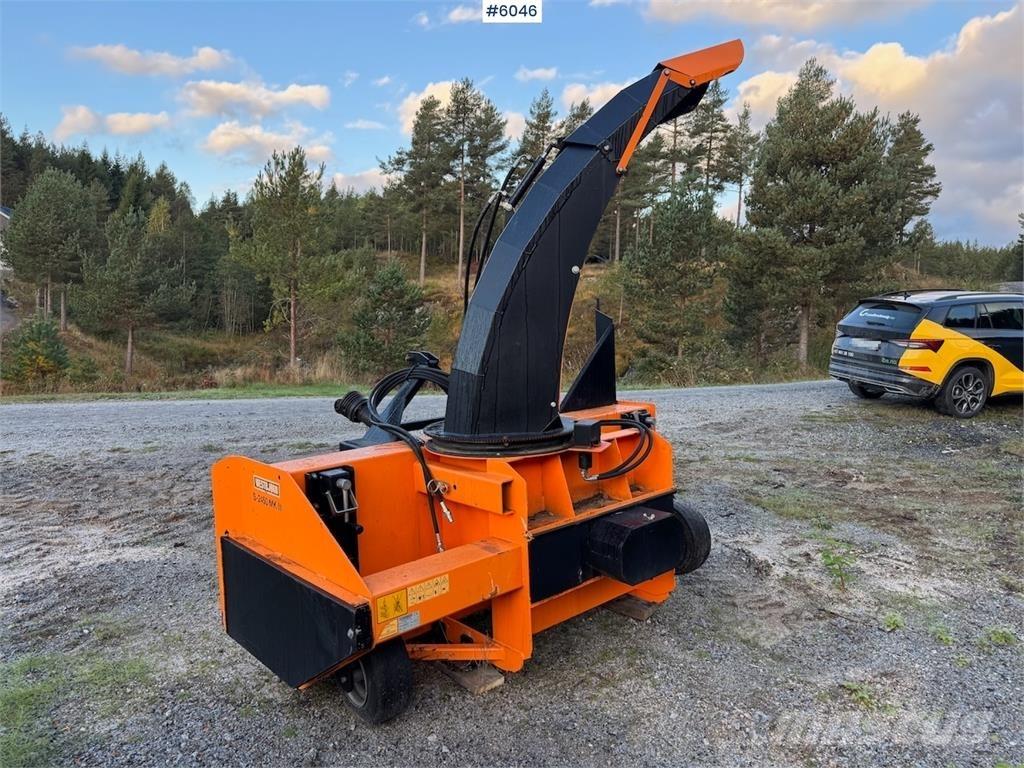  Westbjörn S2450 推雪机