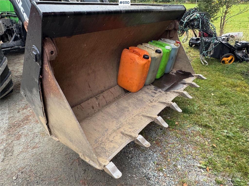  XR 210 其他耕种机械和配件