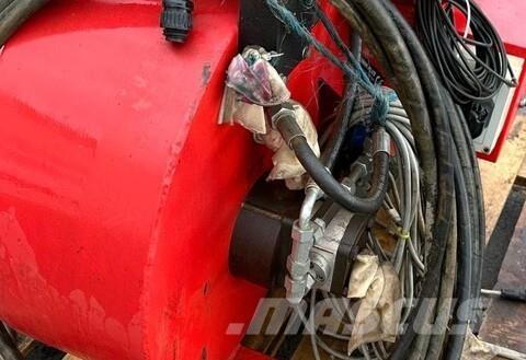  300 Hydraulisch 其他施肥机械和配件