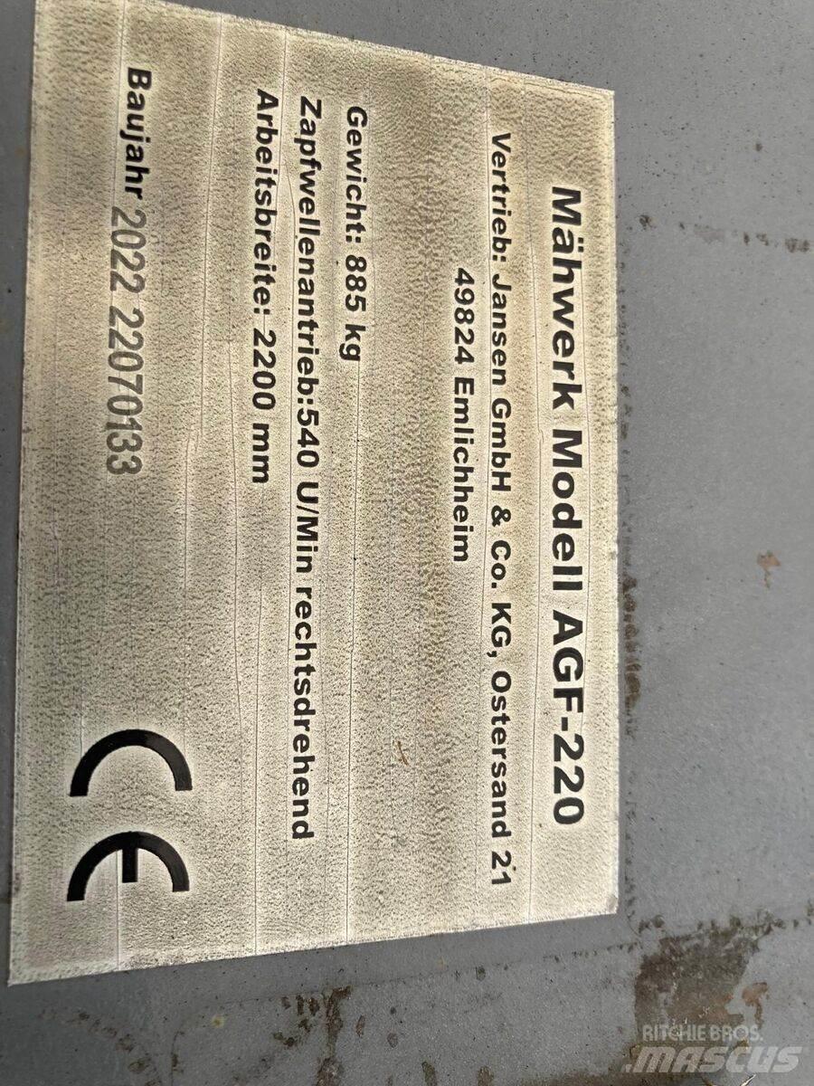  AGF 220 牧场割草机和切顶器