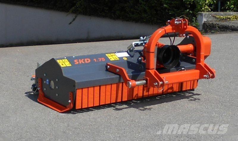 Agrimaster SKD 1750 牧场割草机和切顶器