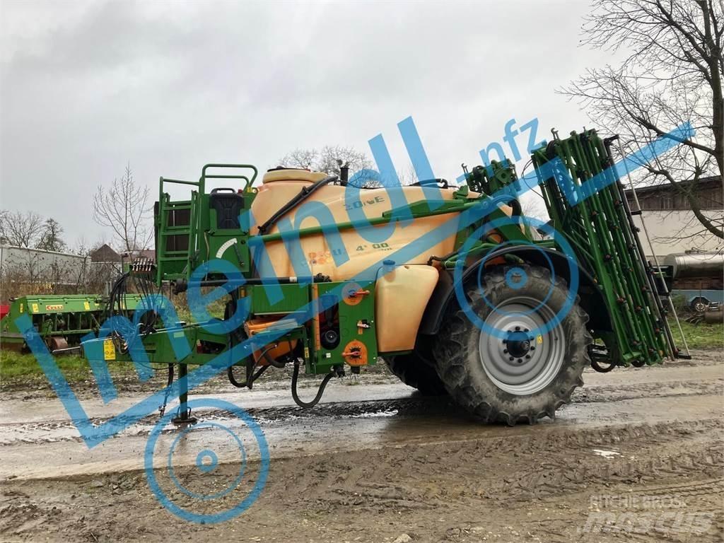 Amazone UX 4200 牵引式喷雾机