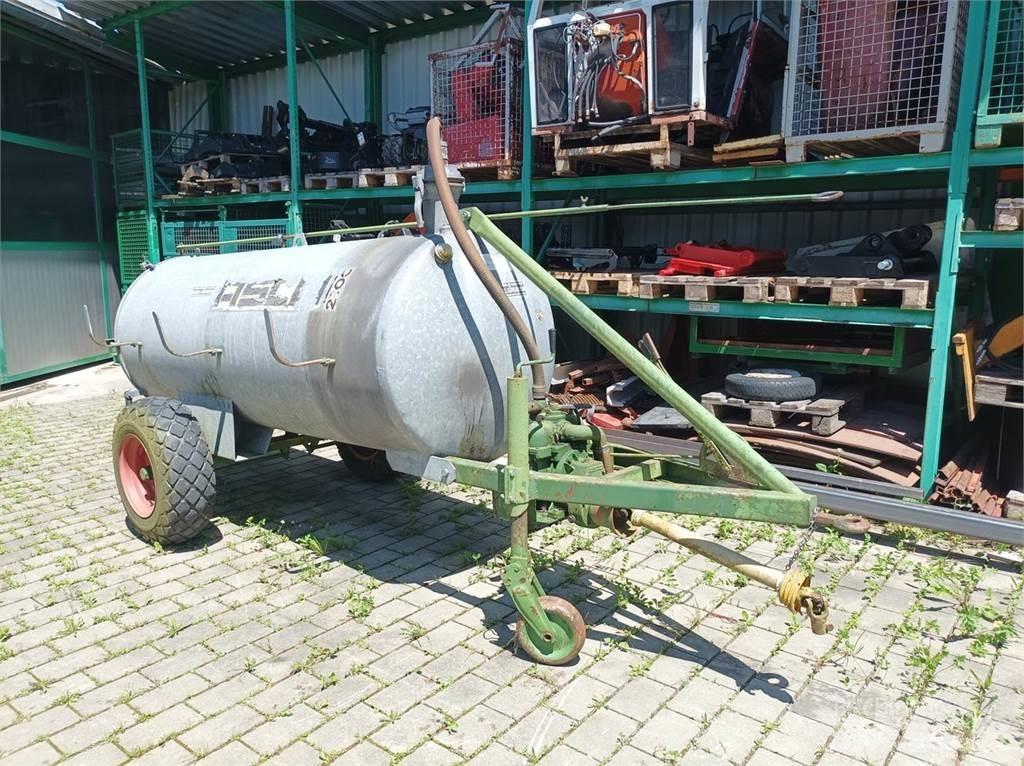 Asco 2100 Liter 水肥车