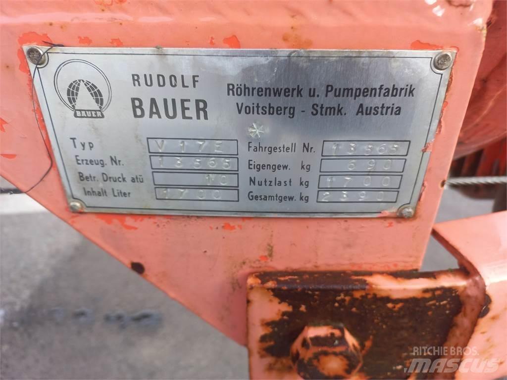 Bauer 1700 水肥车