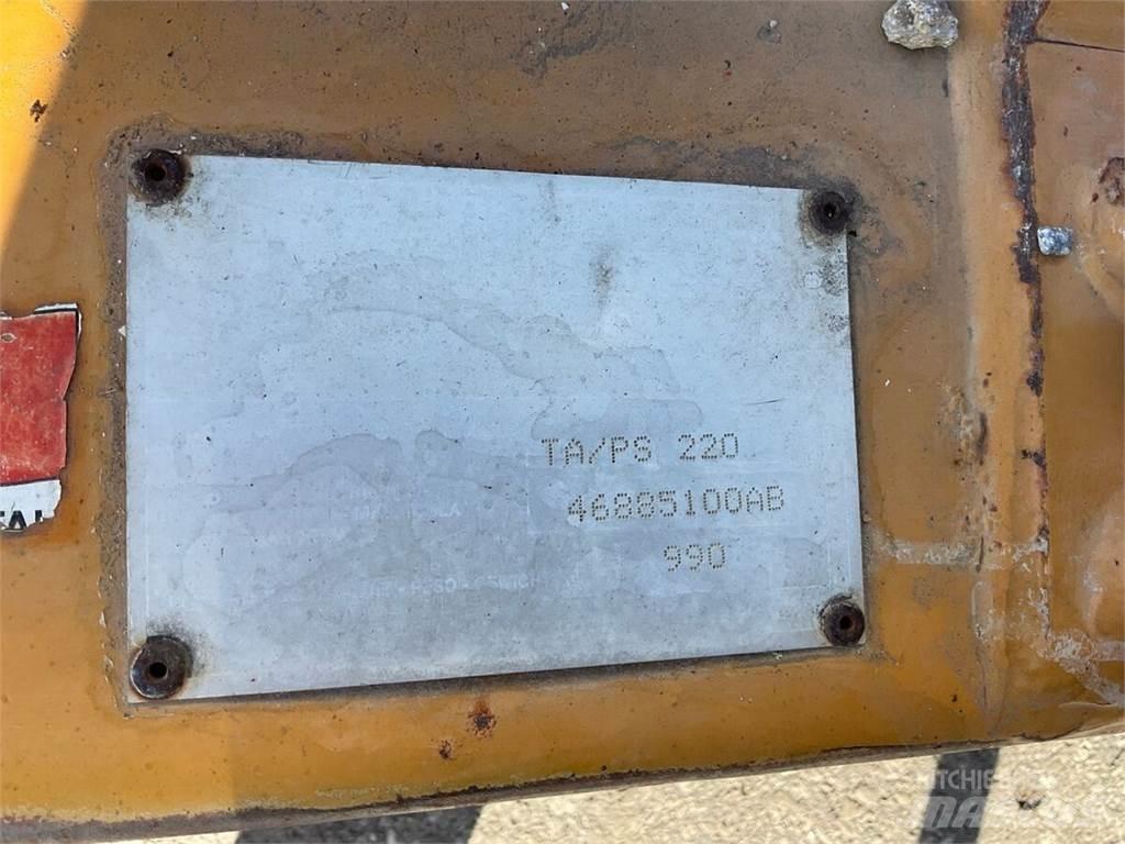Berti TA/PS 220 牧场割草机和切顶器