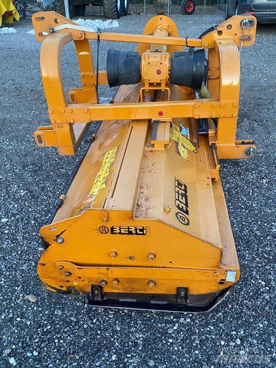 Berti TFH285/M 牧场割草机和切顶器