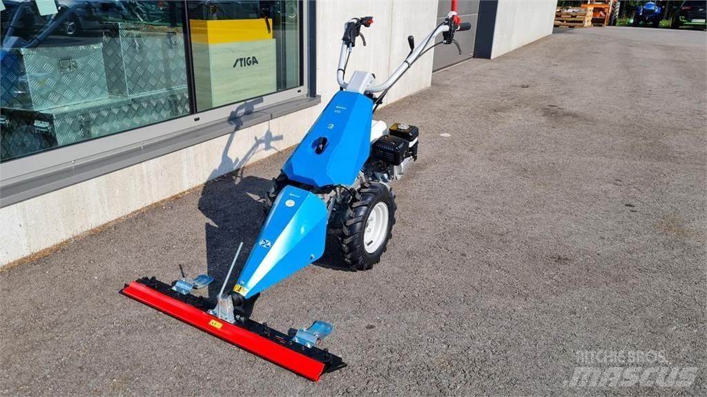 Bertolini 120S 骑乘式割草机