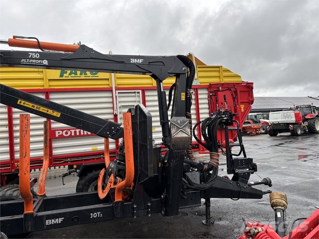 BMF 10T2+750Kran 林业拖车