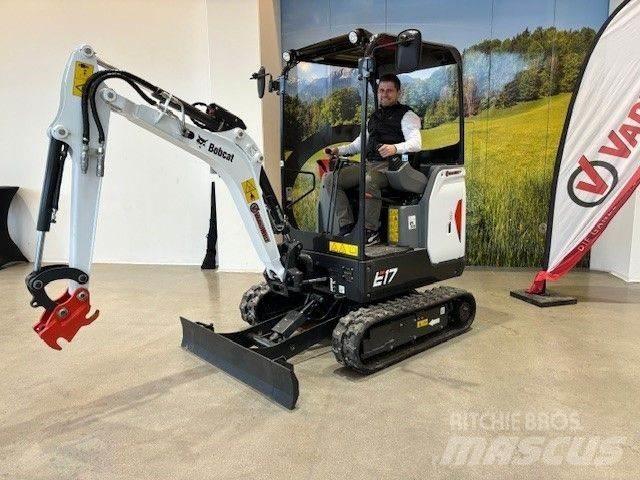 Bobcat E17 小型挖掘机