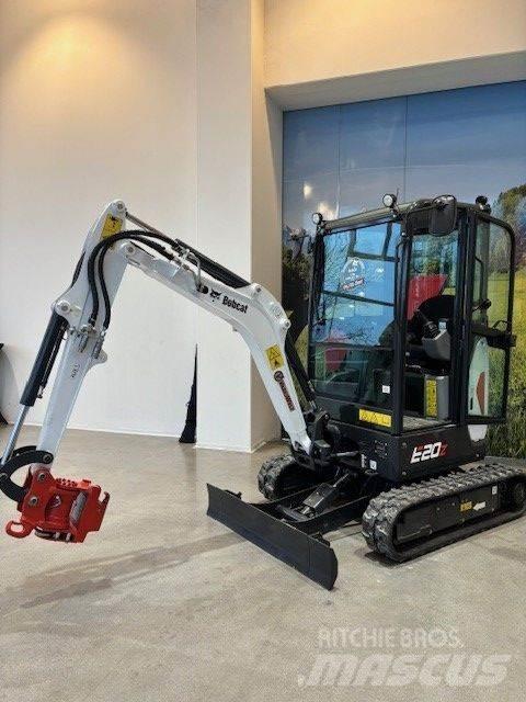 Bobcat E20z 小型挖掘机