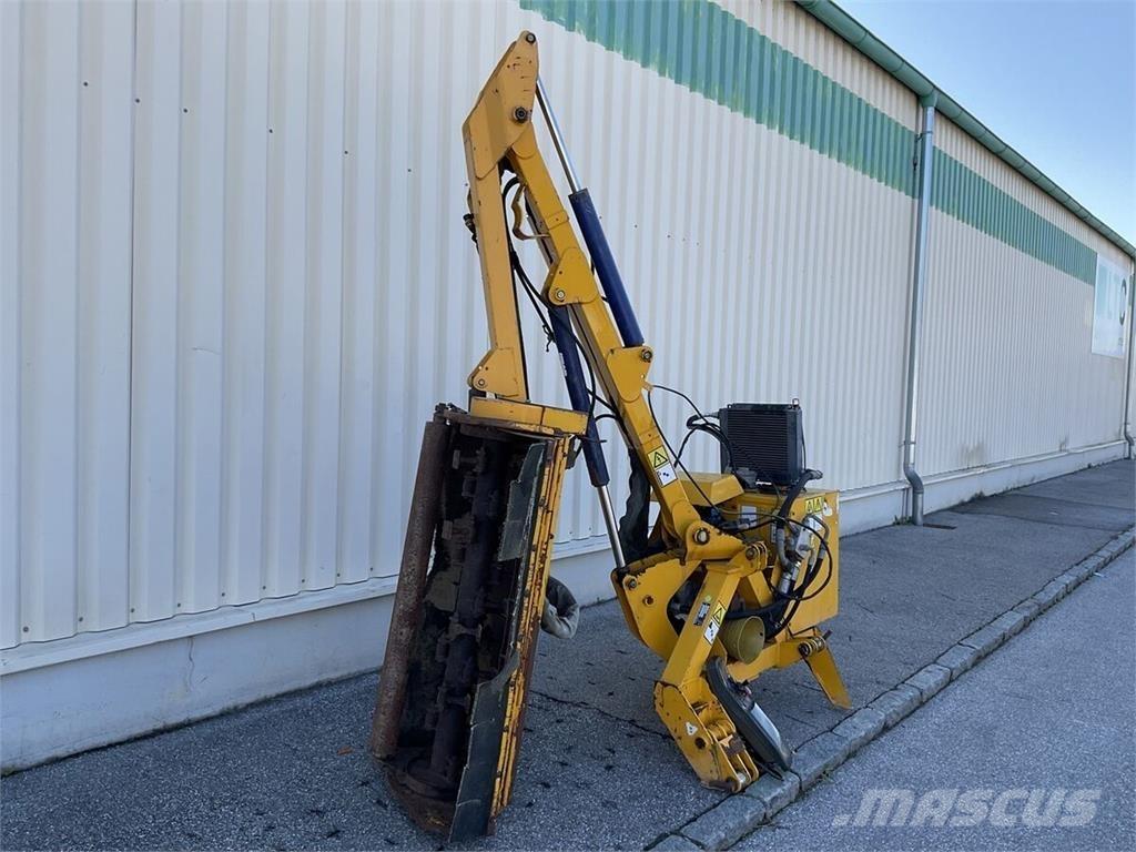 Bomford B 508 骑乘式割草机