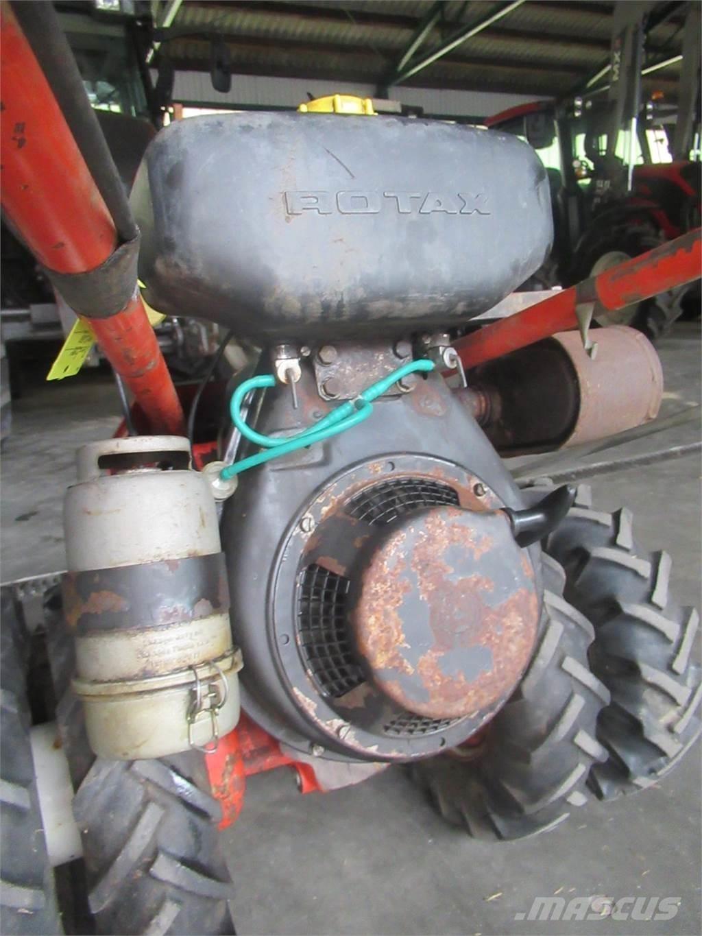 Bucher M 200 骑乘式割草机
