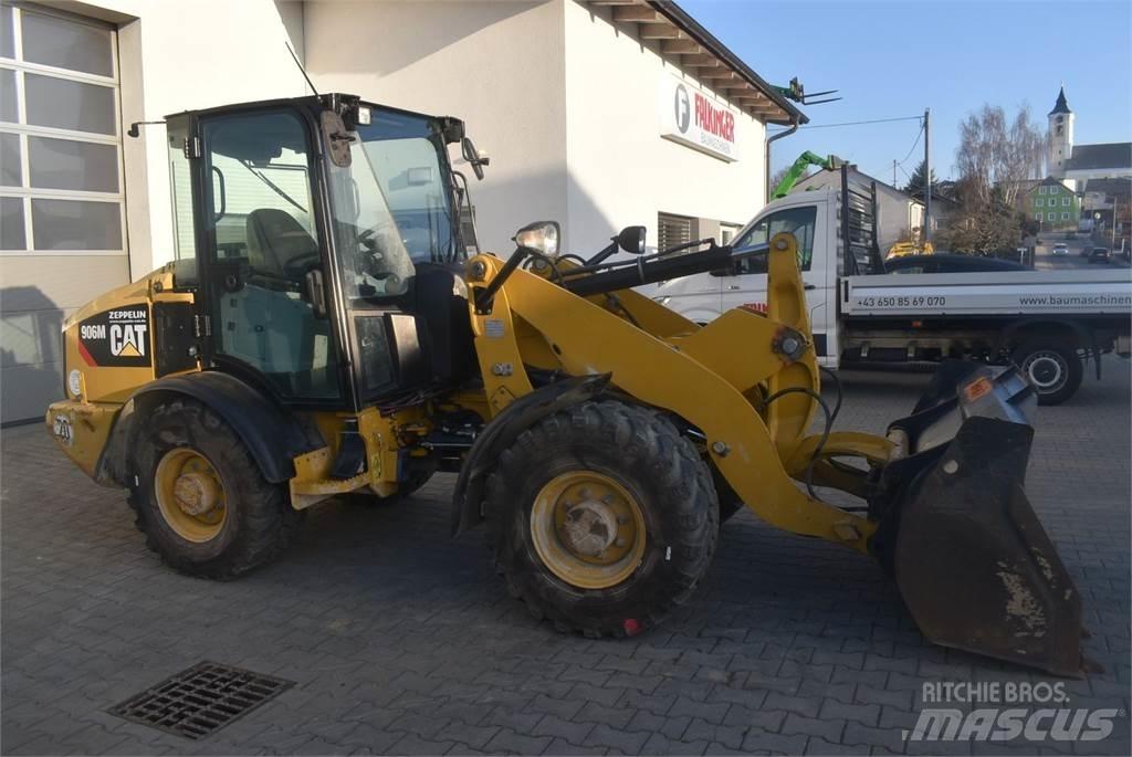 CAT 906M 轮式装载机