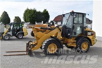 CAT 907M 轮式装载机