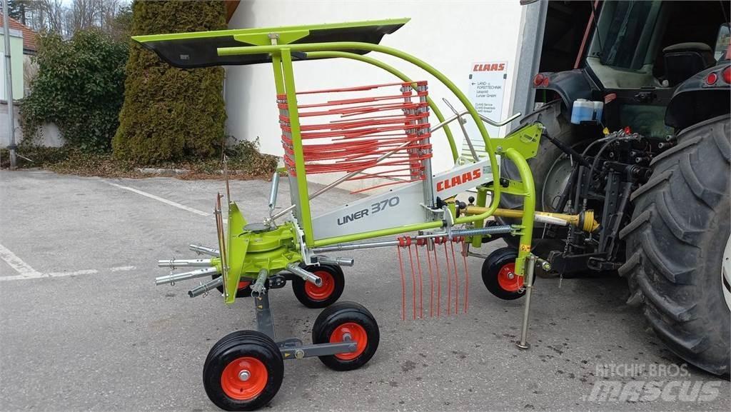 CLAAS Liner 370 收割机