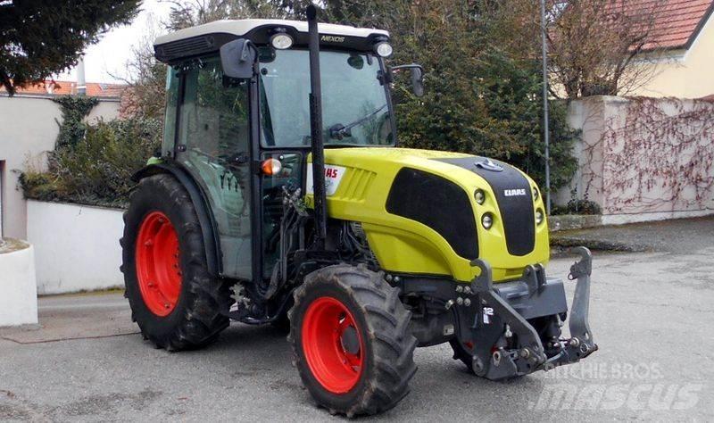 CLAAS Nexos 230 VL 拖拉机/农用车