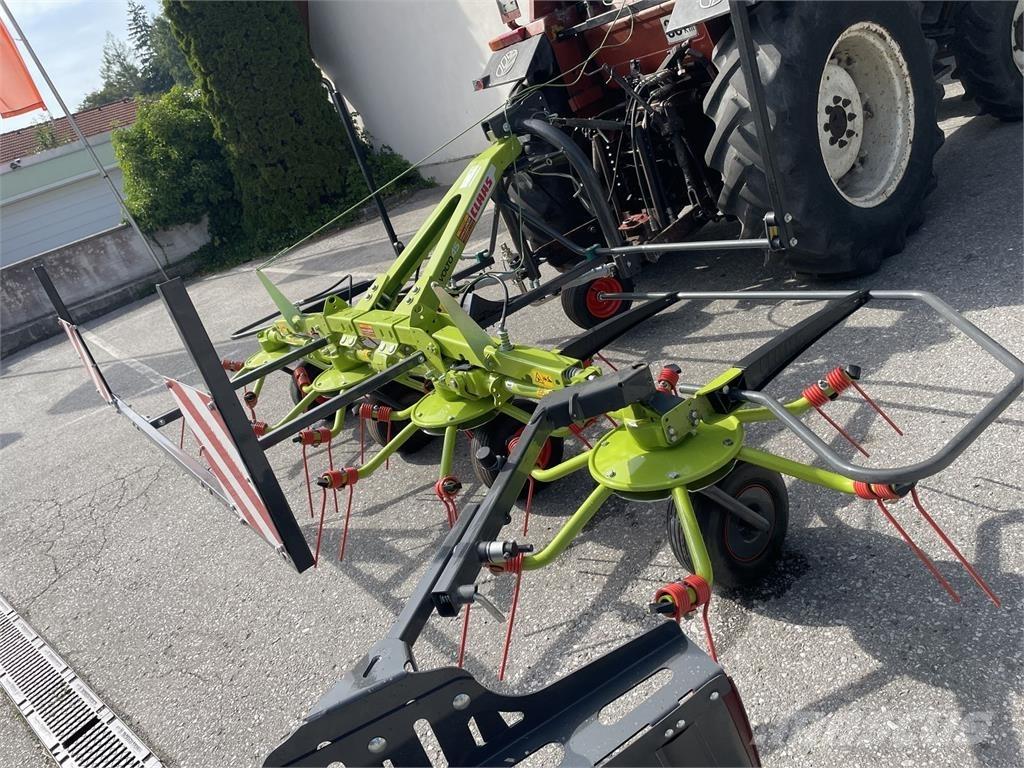 CLAAS VOLTO 45 犁耙和摊草机