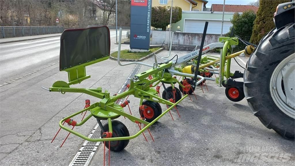 CLAAS Volto 60 犁耙和摊草机