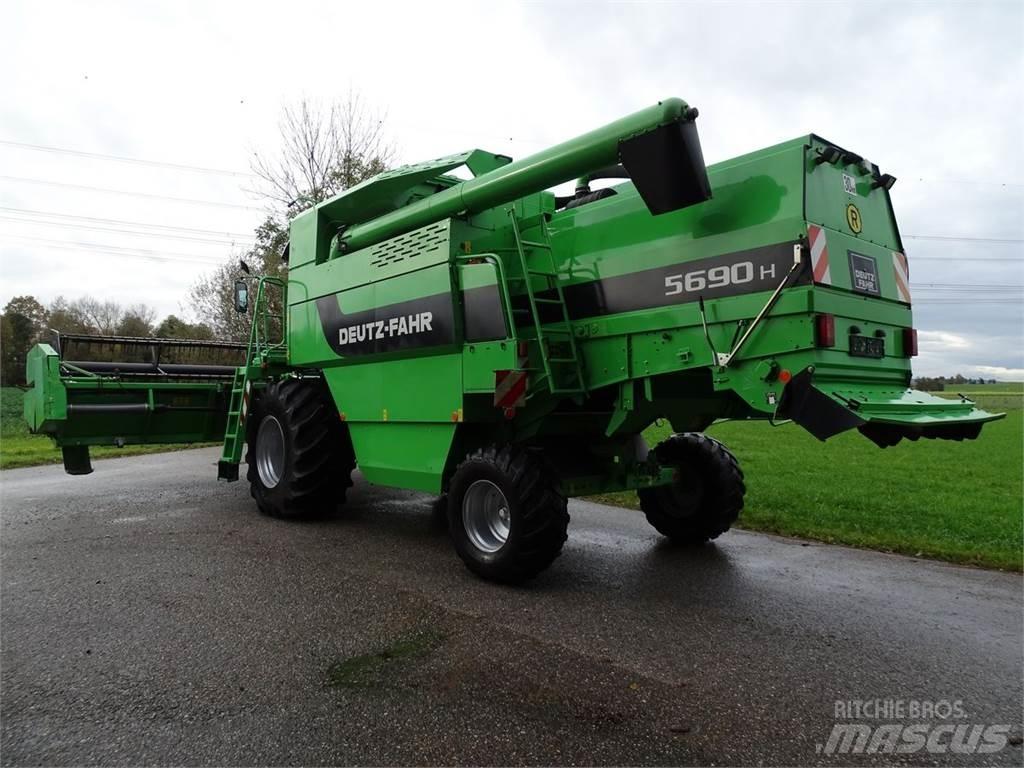Deutz-Fahr 5690 H 联合收割机