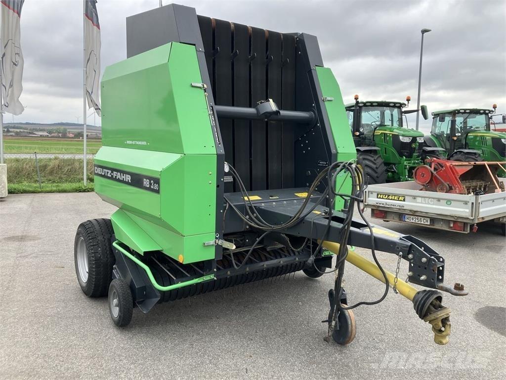 Deutz-Fahr RB 3.80 圆捆打捆机