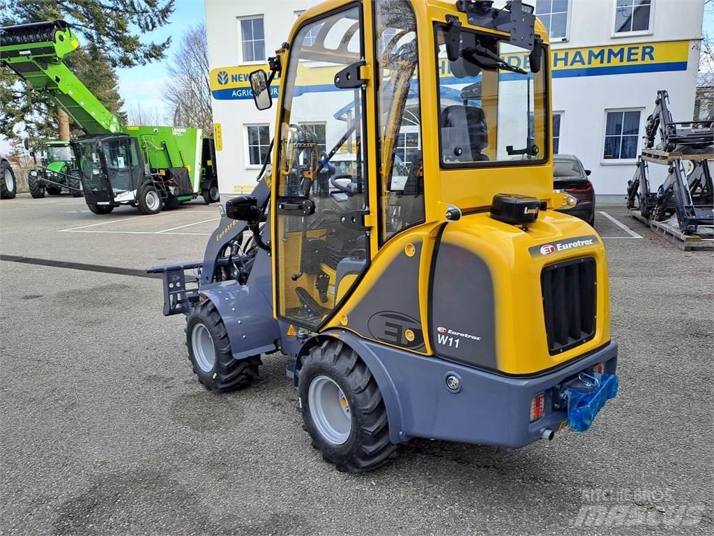 Eurotrac W 11 前装载和挖掘机