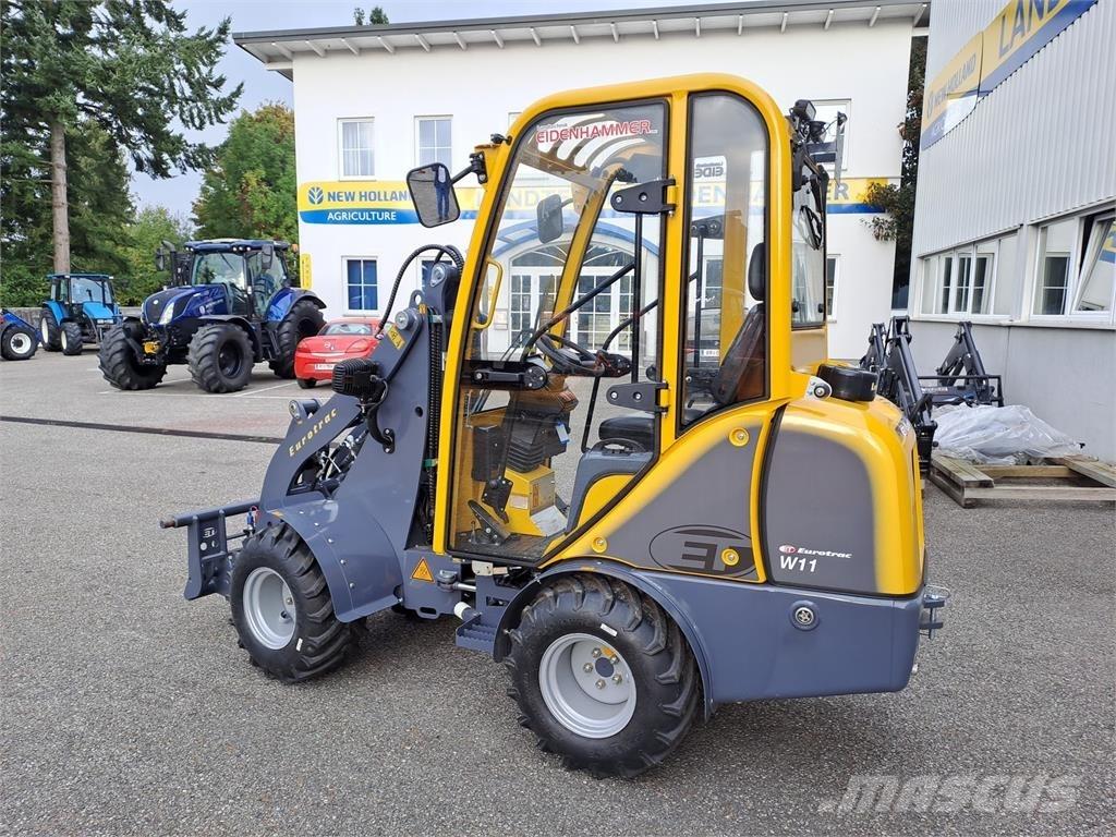 Eurotrac W 11 前装载和挖掘机
