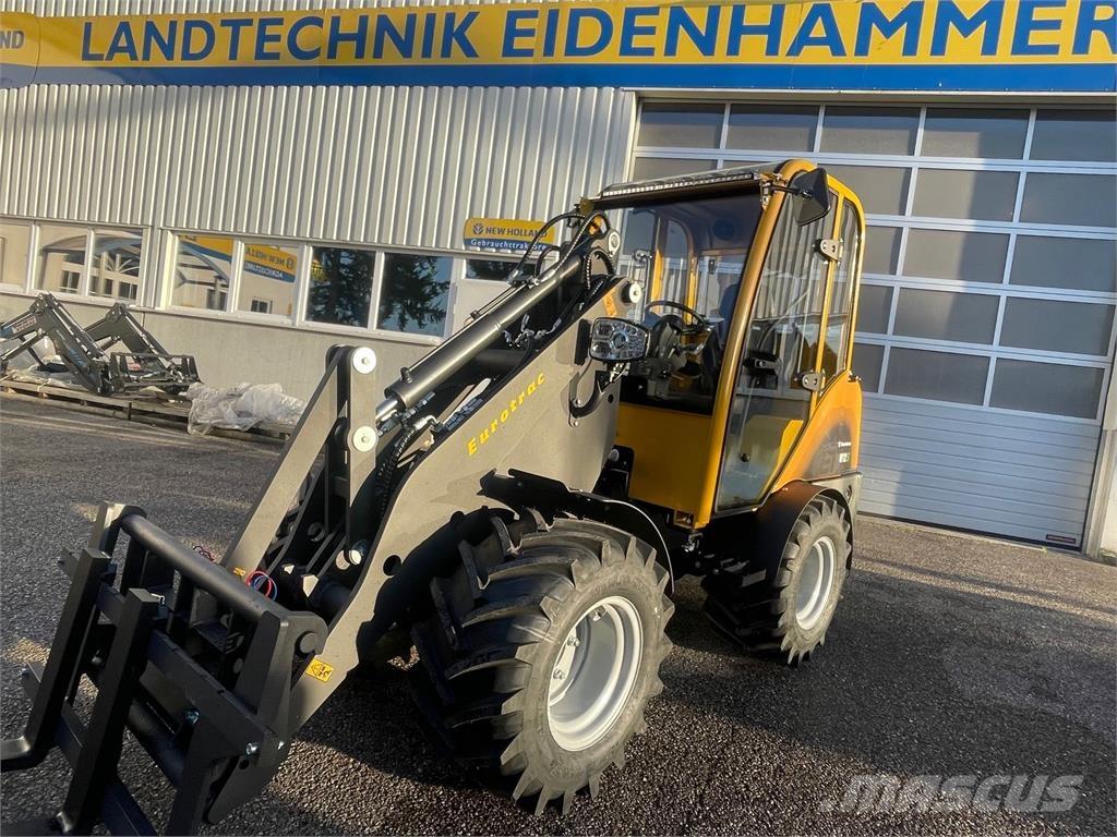 Eurotrac W 12 S 前装载和挖掘机
